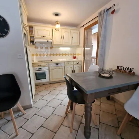 Apartment Superbe Au Coeur Du Praz, 70m², 2 Chambres, Terrasse - Fr-1-772-1